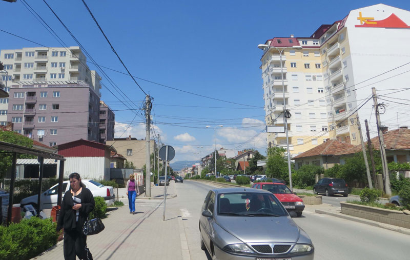 ИНЦИДЕНТ У КУМАНОВУ: Ухапшене особе које су поставиле албанску заставу