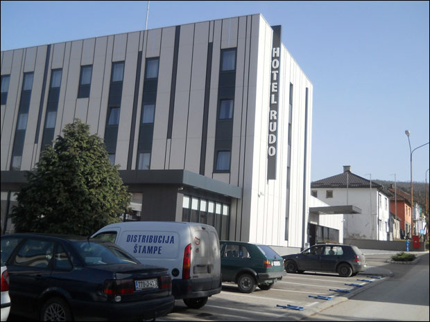 Новине опет стижу