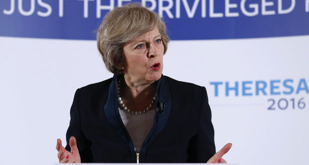 Меј: Британија никад неће дати Гибралтар без његове воље