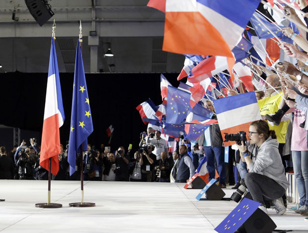 АФП: Руска сенка над француским изборима