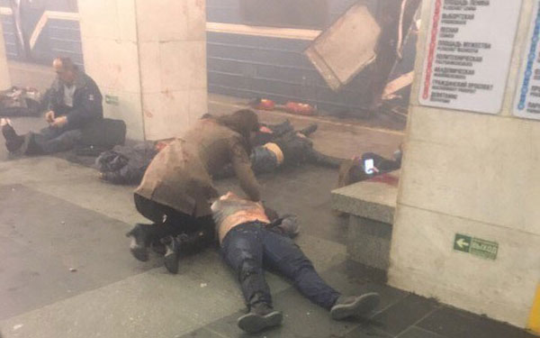 Погинуло 11 људи, више десетина повређено, Путин одржао састанак са службама за безбедност  (ФОТО+ВИДЕО)