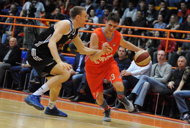 ТОМАС О СРАМНОМ ПОТЕЗУ: Нисам желео да понизим Партизан, већ Луковића (ВИДЕО)