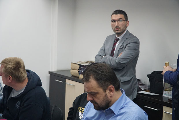 Паровић: Коме је у интересу постиборна криза у Србији?