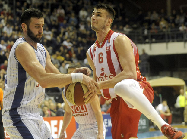 КРАЈ: Црвена звезда - Будућност 82:59