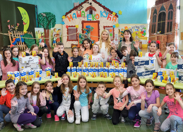 Донација Млекаре Суботица основним школама у Војводини поводом Светског дана здравља