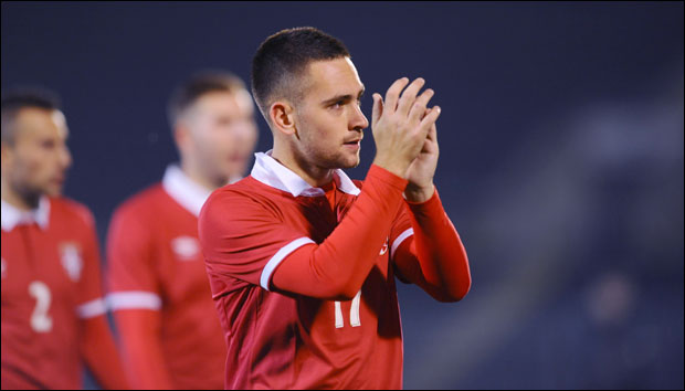 ПЉУШТЕ ПОХВАЛЕ: Живковић као Меси