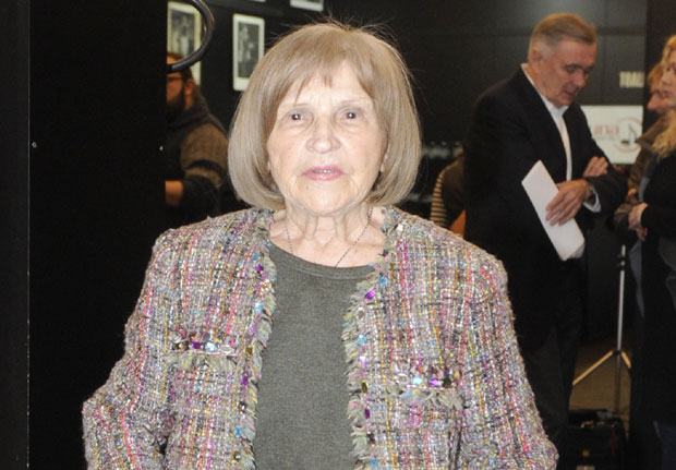 Позоришту треба љубави