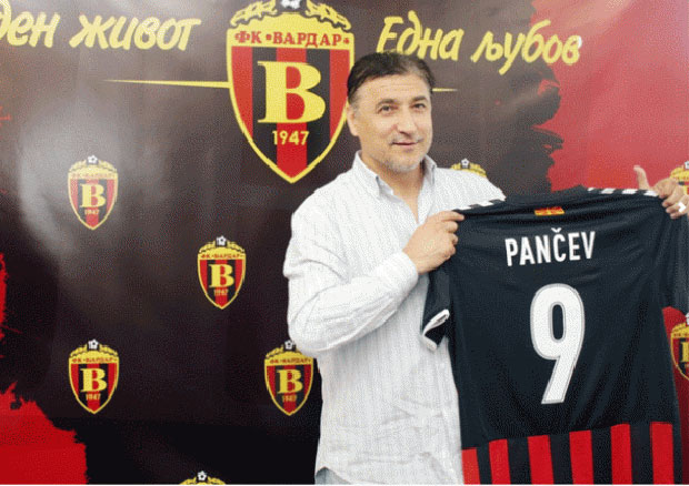 Звездина легенда Дарко Панчев нови спортски директор Вардара