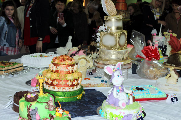 На Тортијади 200 торти, најторта Александре Арсић(ФОТО)