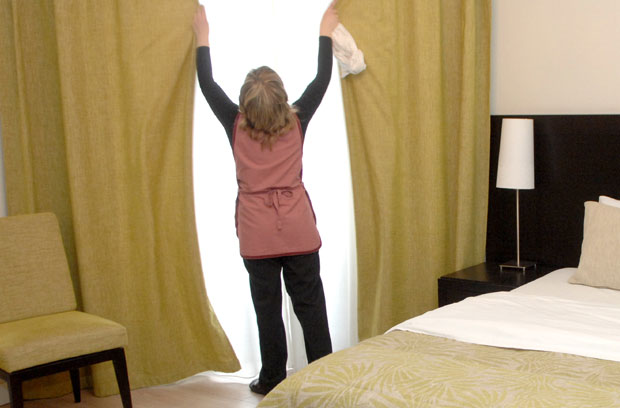 Моравички округ: Око сто запослених на црно од почетка године