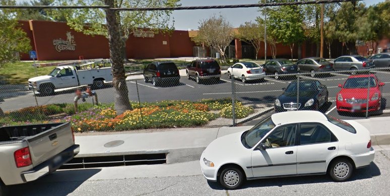 Пуцњава у основној школи у Калифорнији, две особе убијене