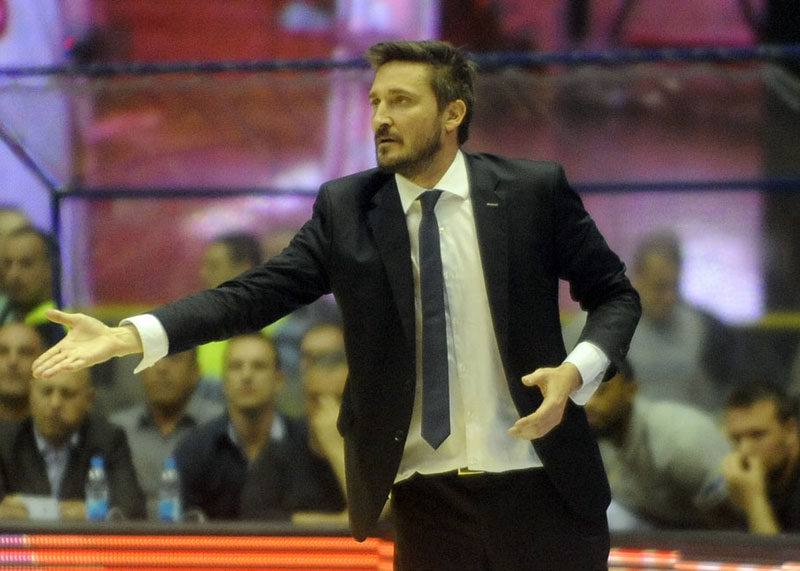 Шармантни Поцеко: Ја сам кловн