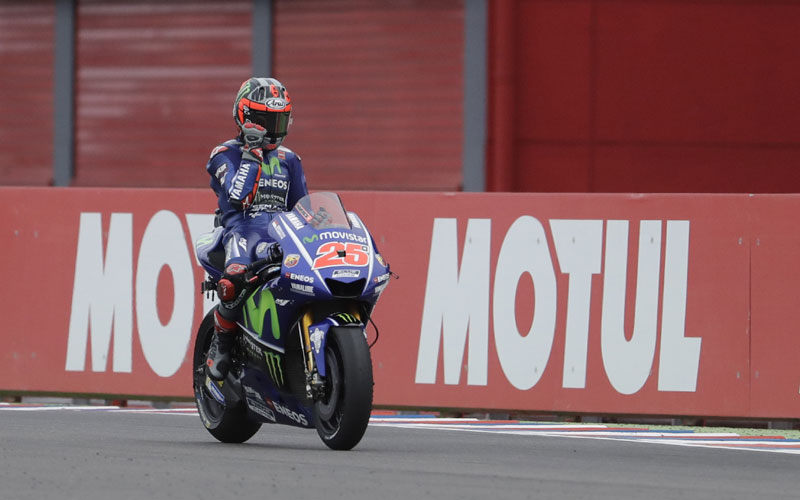 Вињалесу сви гледају у леђа