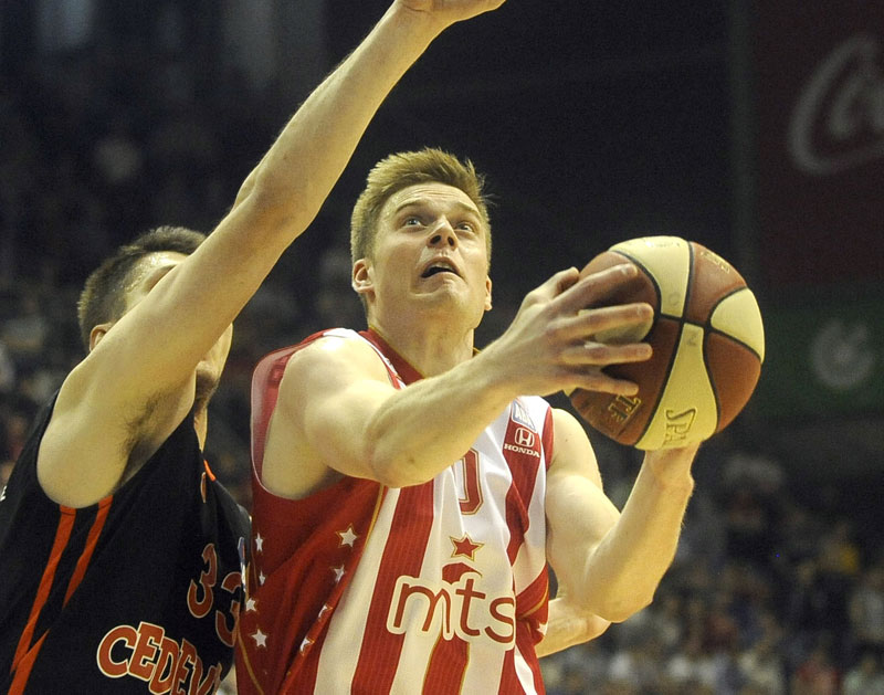 Волтерсов баскет покренуо Звезду