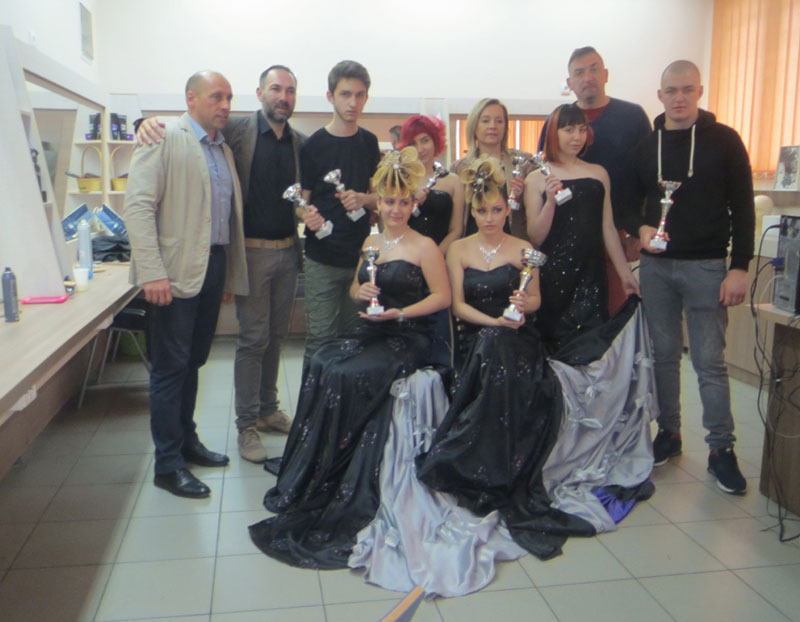 Пунђе светске, а параћинске