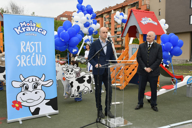 Имлек поклонио дечије игралиште Новом Саду 