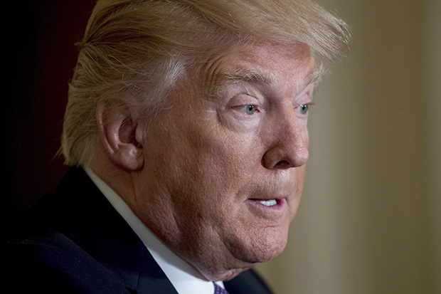 Трампови људи имали контаке са руским агентима!