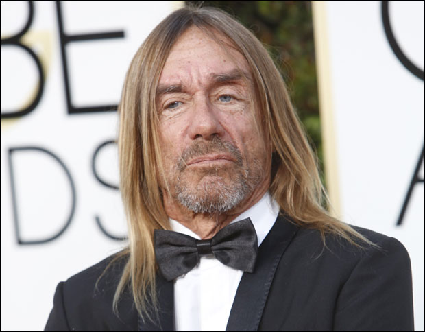 Иги Поп свира блуз