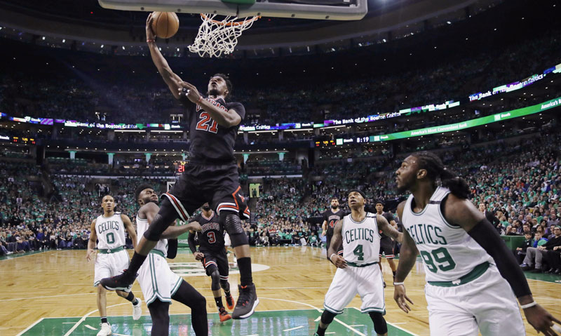 НБА: Нови брејк Чикага, победе Торонта и Клиперса