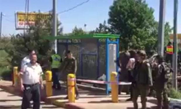 Јерусалим: Палестинац убијен након што је колима ранио једну особу(ВИДЕО)