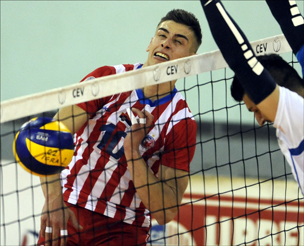 Звезда дочекује Војводину у борби за трофеј