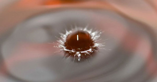 НЕВЕРОВАТНО ОТКРИЋЕ: Течност иде супротно од смера у ком је гурнута