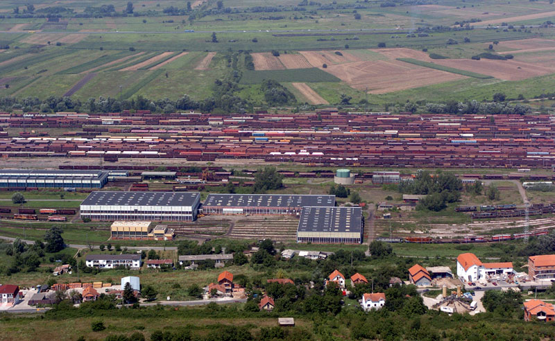 Дневник заблуда: Безакоње и неодговорност