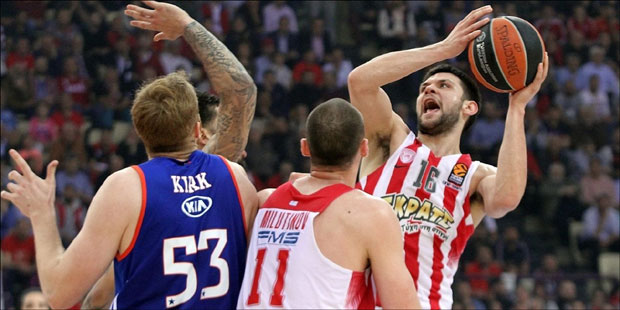 ЕВРОЛИГА: Брејк Ефеса и Дарушафаке за 1:1