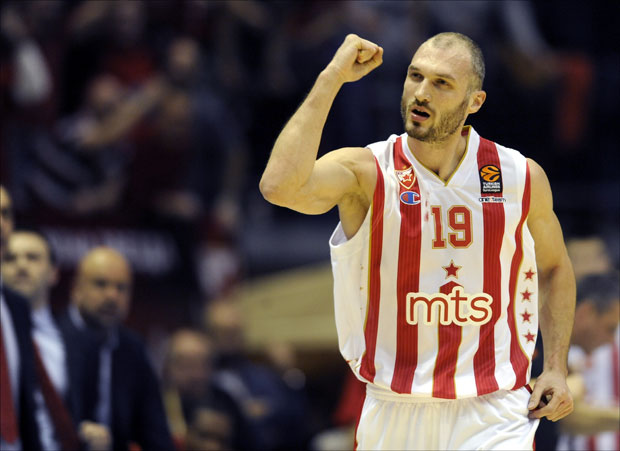 Звезда убедљивом победом стартовала Суперлигу