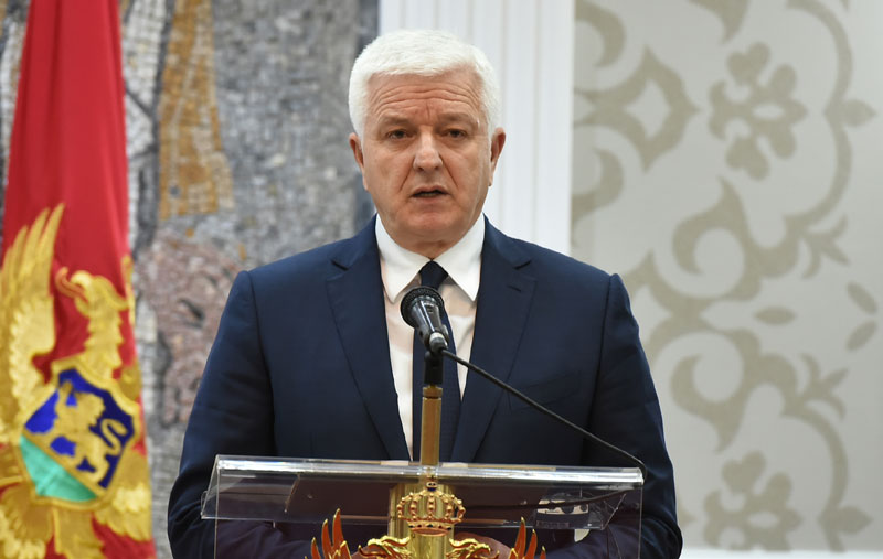 Црна гора, није Равна Гора