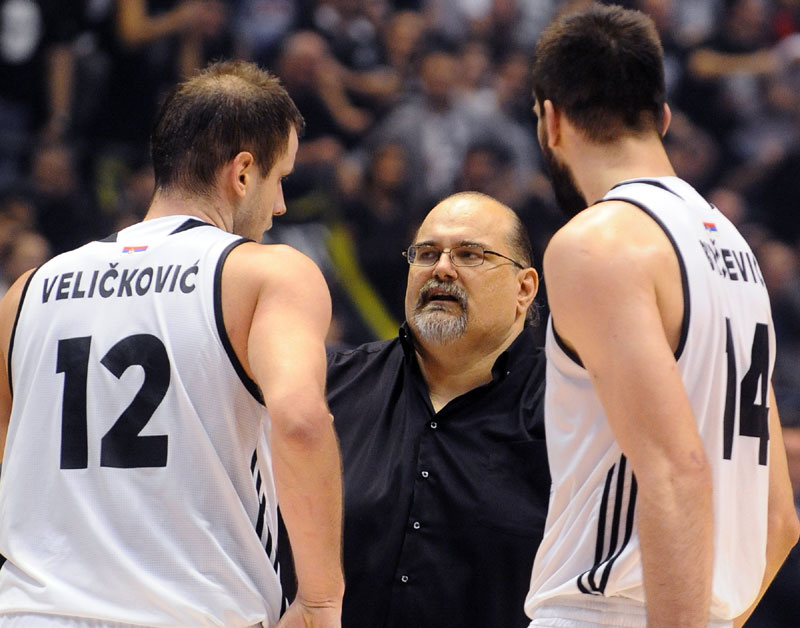 ЏИКИЋ ПОНУДИО ОСТАВКУ: После расправе са Величковићем тренер Партизана најавио одлазак