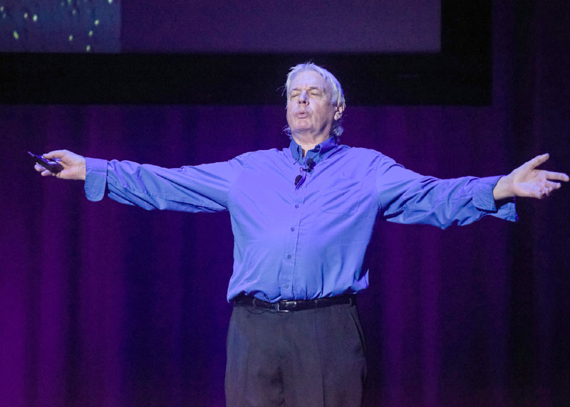 Дејвид Ајк: Нато ће постати светска војска, а УН светска влада