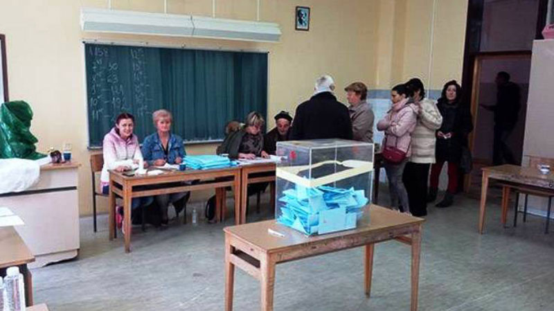 Избори у пет општина