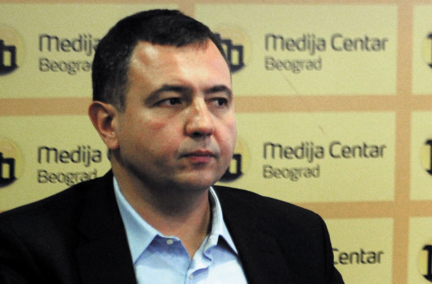 Драгомир Анђелковић: Рекетирање Србије