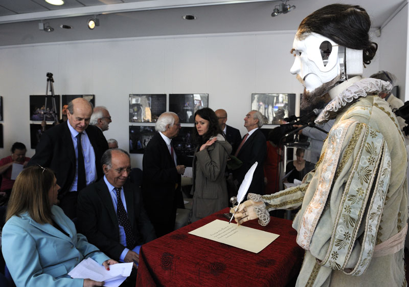 Робот читао Дон Кихота