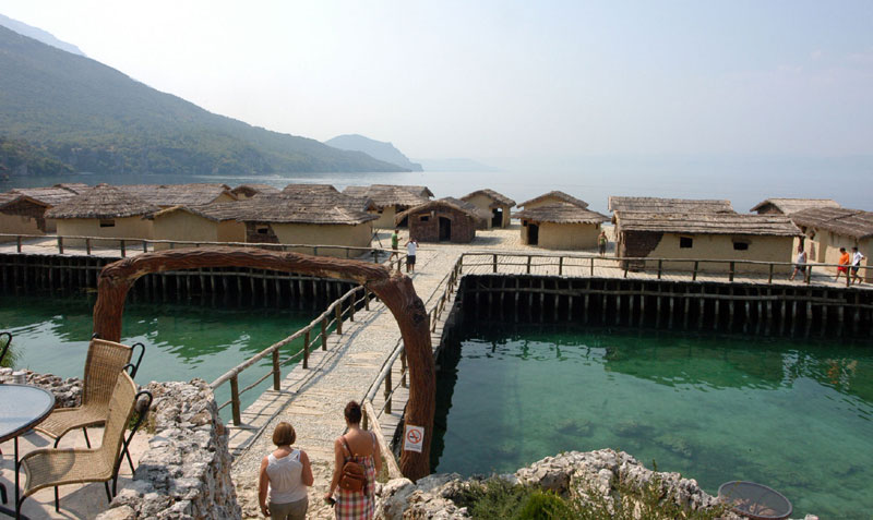 Резервације за Македонију се ипак отказују