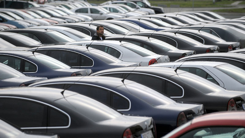 ЦГ: За државне лимузине 12.000.000 €