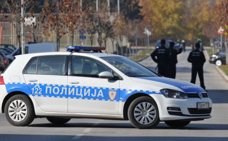 Кнежево: Ранио оца и забарикадирао се у соби