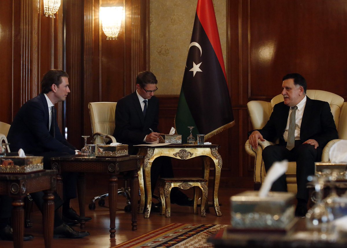 Курц у ненајављеној посети Либији