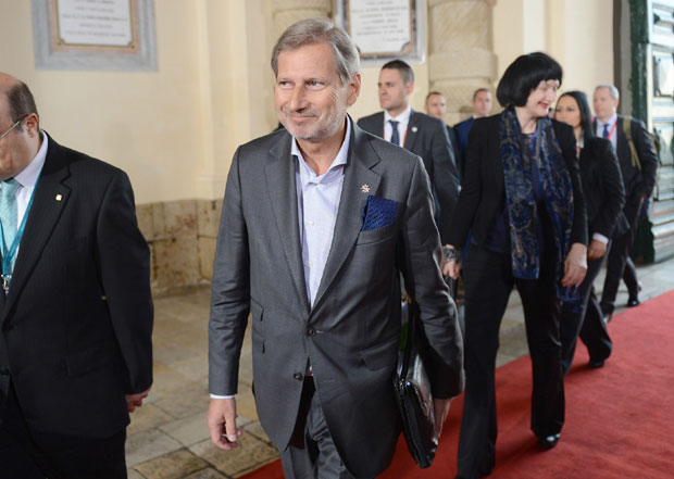 Хан: Свима је јасно да се Турска удаљава од ЕУ