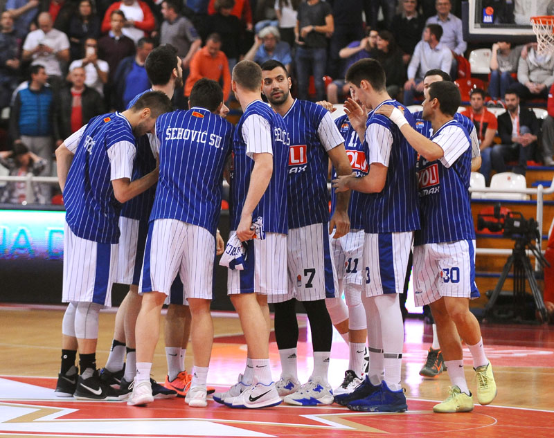 ДОЈАВА О БОМБИ У МОРАЧИ! Прекинута утакмица између Будућности и Морнара 