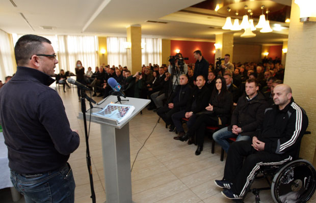 Процена штете, па помоћ малинарима