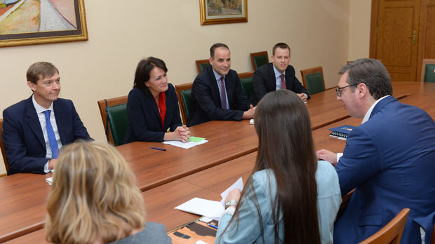 Вучић поручио ЕУ: Заједница српских општина мора бити успостављена