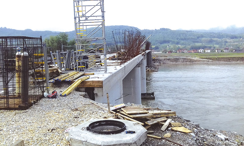 Још само корак до леве обале