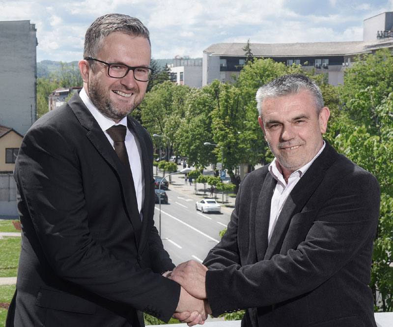 Адико банка финансијски помаже Народно позориште РС