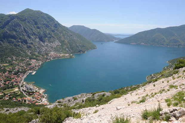 Обале Боке спајаће мост