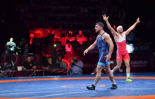 ЕП У РВАЊУ: Бронза за Максимовића