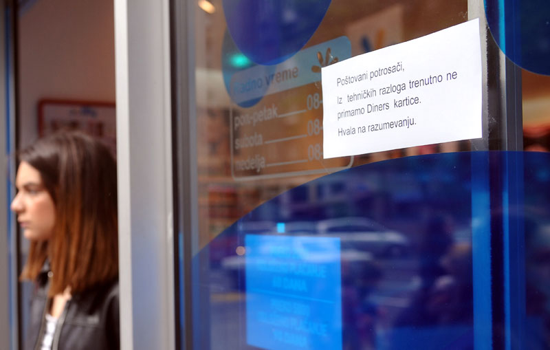 Све више каса без Дајнерса