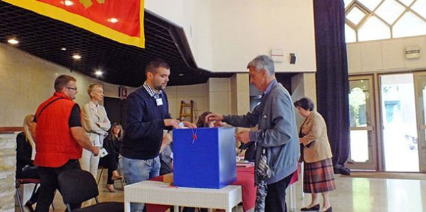 ХН: Oде ДПС у прошлост