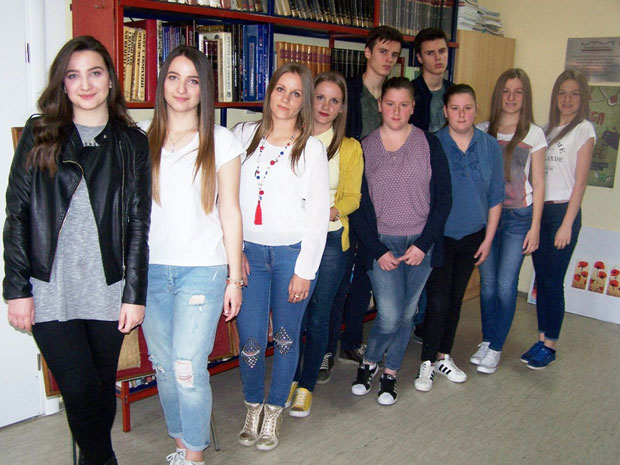 Зворник: Близанци понос школе и родитеља 